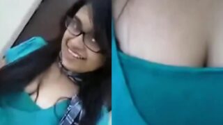 Desi specs girl shows her nude to her boyfriend